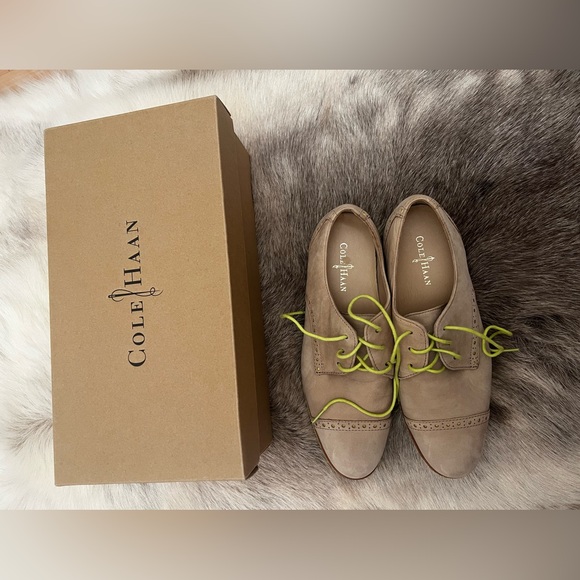 Cole Haan Gramercy Oxford Shoes - Picture 13 of 14